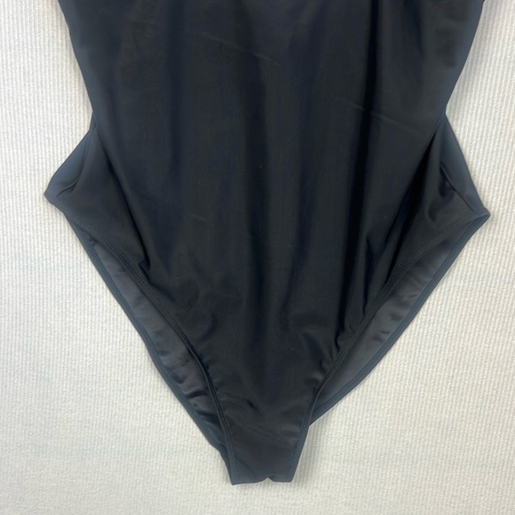 Boohoo Plus NWT Basic Scoop Neck One Piece Swimsuit Black Women’s Size 16 - Picture 4 of 11